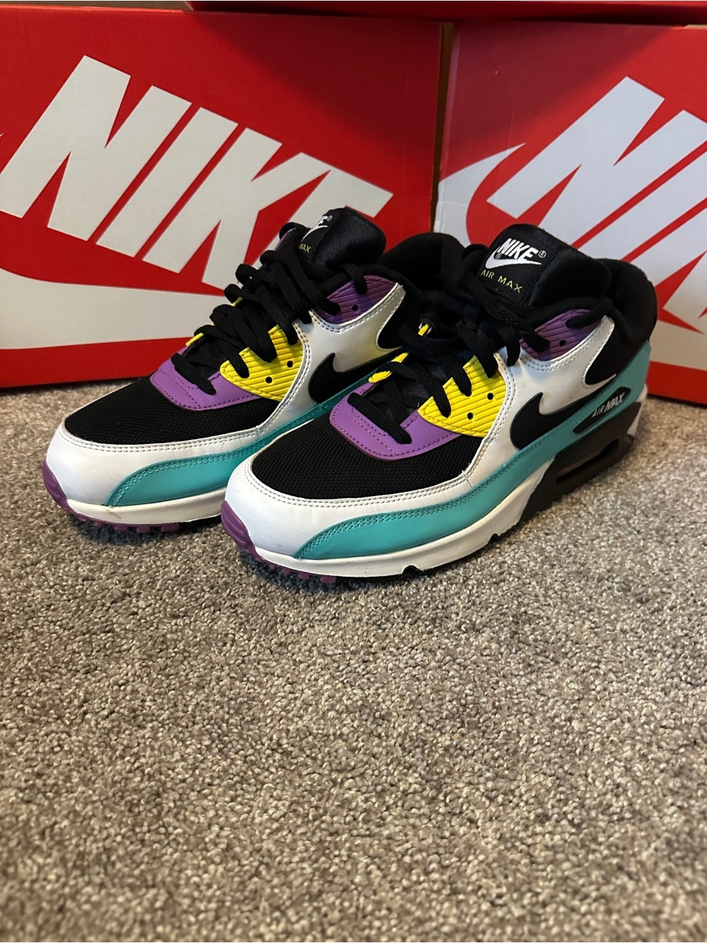 Nike Air Max 90 Essential 'Black Bright Violet' (2019) Size 10